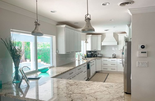 Lighthouse Point House | Private Luxury Oasis Minutes From The Beach w/Private Heated Pool