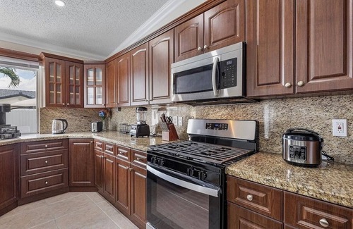 Richmond West House | Private Miami Oasis With Private Pool