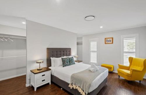 Mudjimba House | Private Mudjimba Beach Abode