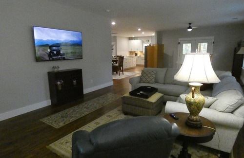 Graysville House | Private New Short Term Family Home Minutes From Chattanooga