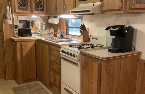 Fort White House | Private one acre wooded lot close to Ichetucknee Springs State Park