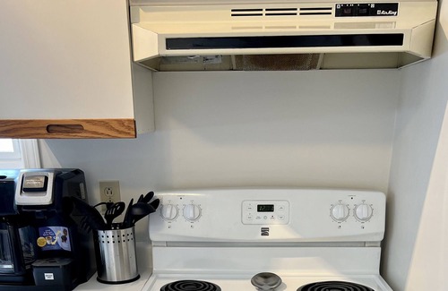 Prince Rupert Apartment | Private One-bedroom suite (ground level)