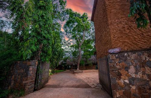 Udawalawa Bed & Breakfast | Private Organic House