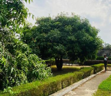 Arua Bed & Breakfast | Private Palace