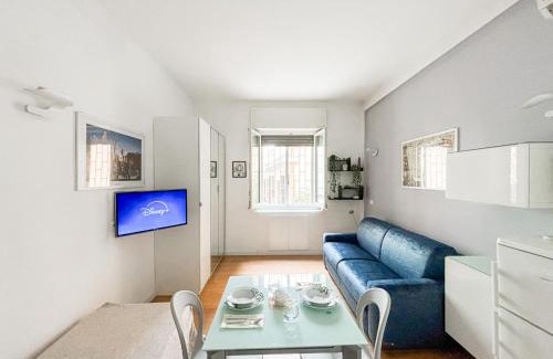 Porta Genova Apartment | Private Parking - Monolocale sul Naviglio Milano Cortina 2026 Winter Olympics