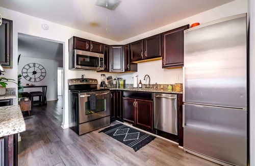 Arena District House | Private Parking – Short North – Pets – Convention