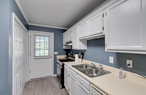 Cheraw Apartment | Private Patio Apt 6 Mi to Cheraw State Park!