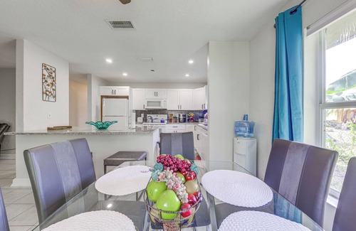Lake Worth Corridor House | Private Patio & Yard! Lake Worth Beach Retreat