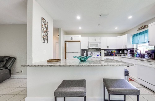 Lake Worth Corridor House | Private Patio & Yard! Lake Worth Beach Retreat