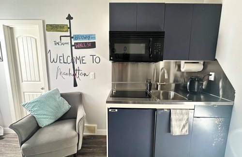 South Lethbridge Apartment | Private/Pet-friendly Themed Suite with Kitchenette! Fast Wi-Fi, Central
