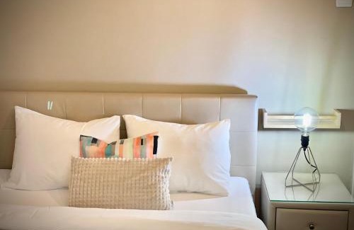 Resita Apartment | Private Place to Stay self check in-nonstop- NETFLIX-WIFI
