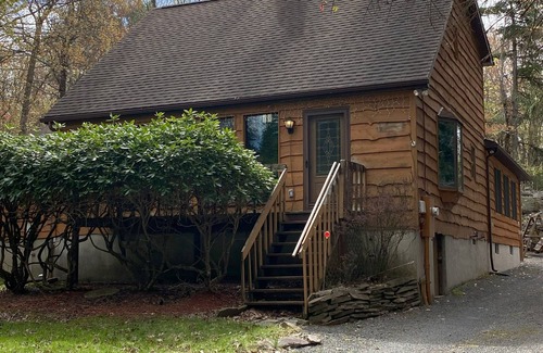 Lake Harmony Estates House | Private Poconos home, close to lake, ski-lodge vibe