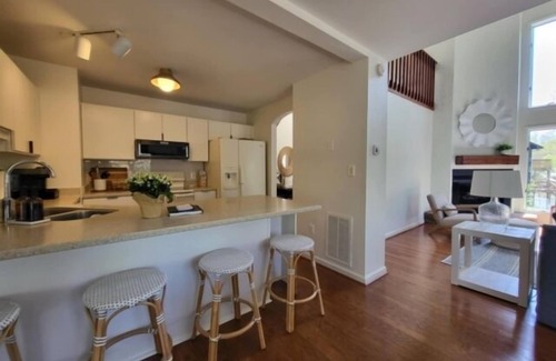 Goodview House | Private pool and hot tub, paddleboard, ping pong