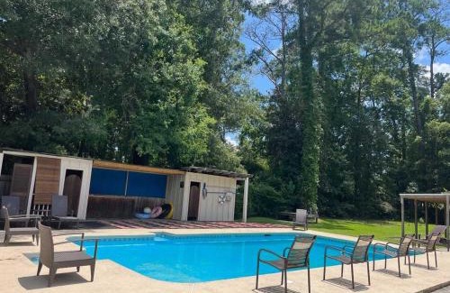 Garden City House | Private Pool & Fenced Yard - Sassy in the Sun