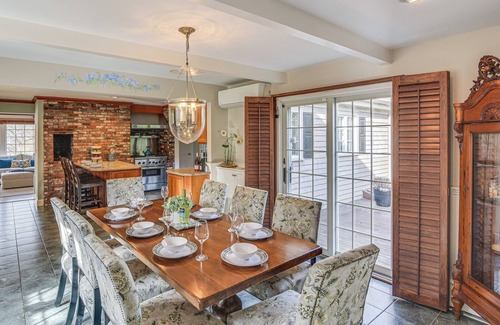 Teaticket House | Private Pool, Gym & Game Room: Falmouth Retreat!