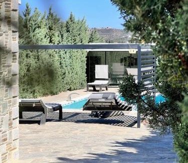 Anavyssos Villa | Private Pool House by Olivujoj - Your slice of paradise for six