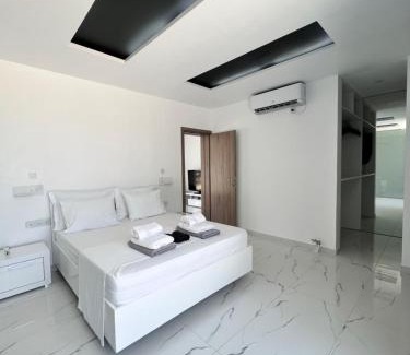 Anavyssos Villa | Private Pool House by Olivujoj - Your slice of paradise for six