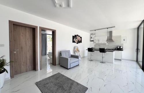 Anavyssos Villa | Private Pool House by Olivujoj - Your slice of paradise for six