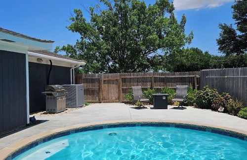 Haltom City House | Private pool recently remodeled home in central dfw location.