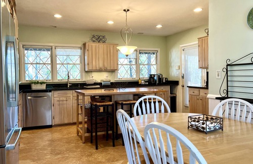 Sandy Springs House | Private Pool Retreat for Families and Groups ~ Prime Atlanta Location