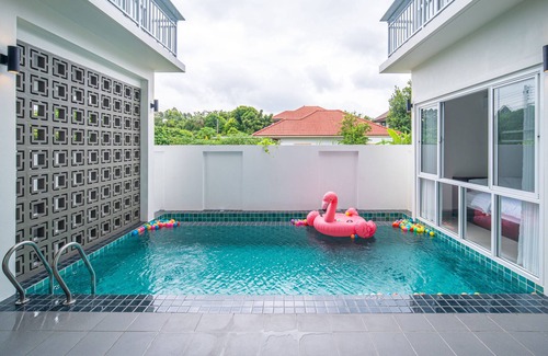 Chaiyasathan House | Private Pool Villa 5 Bedroom - La Lune Chiang Mai