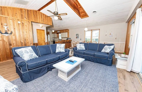 South Nags Head House | Private Pool, Walk to Beach+Pier, Ocean View+Incredible Sunset
