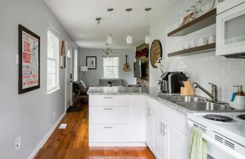 Shelby Hills House | Private prime new renovated E Nash - 5 min to DT