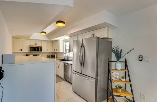 Cottonwood House | Private Putting Green & Patio: Sun Lakes Home!