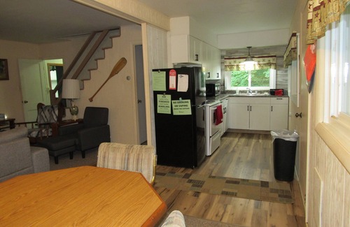 Everett RV Rental | Private, Quiet, Riverfront 3 bedroom Cottage at Woy Bridge Campground & Cabins