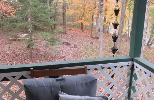 Everett RV Rental | Private, Quiet, Riverfront 3 bedroom Cottage at Woy Bridge Campground & Cabins