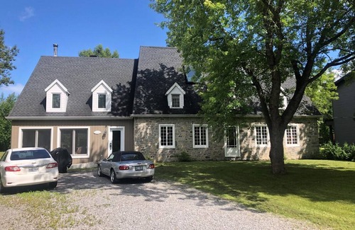 Lac-Saint-Charles Resort | Private room ∙ 2 guests