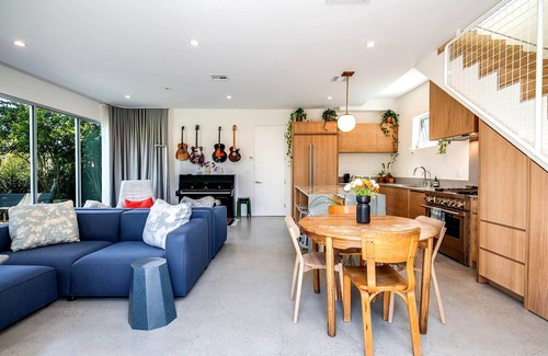 Angelino Heights House | Private Residence in the heart of historic Echo Park! Dog Friendly and walkable!