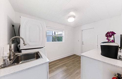 Birch Park Finger Streets House | Private, Resort Style Beachfront Home in Fort Lauderdale