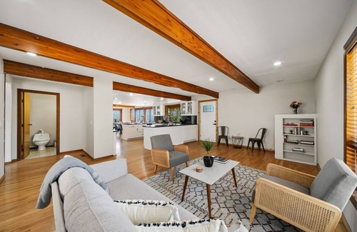 Murrieta House | Private Retreat w/Pool + Hot Tub & Expansive Deck Views
