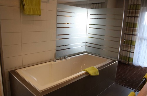 Kirchdorf am Inn Resort | Private room ∙ 1 bedroom ∙ 3 guests