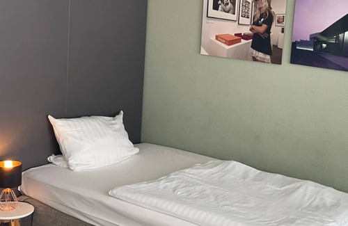 Grenzach-Wyhlen Resort | Private room ∙ 1 bedroom ∙ 4 guests