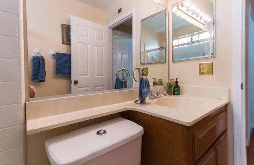Costa Mesa Resort | Private room ∙ 1 guest