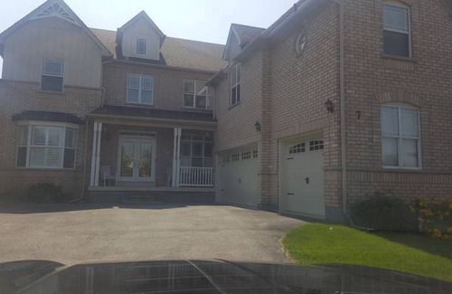 Uxbridge Resort | Private room ∙ 2 guests