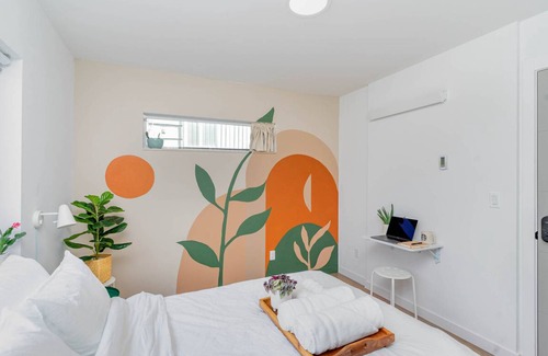 West Seattle Junction Resort | Private room ∙ 2 guests