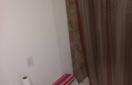 Mid-City Resort | Private room ∙ 4 guests