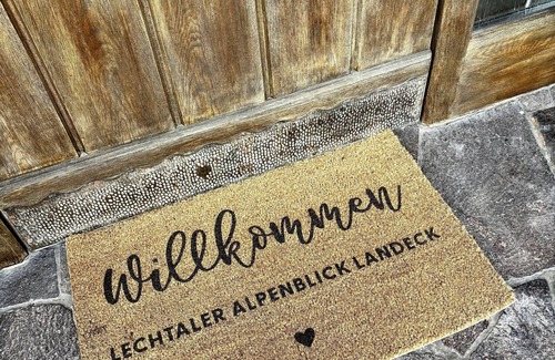 Landeck Apartment | Private room/double room with bathroom "Lechtaler Alpenblick" Landeck