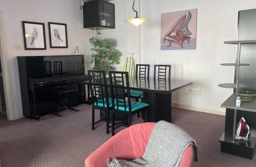 Limassol House | private room in a shared flat at best location