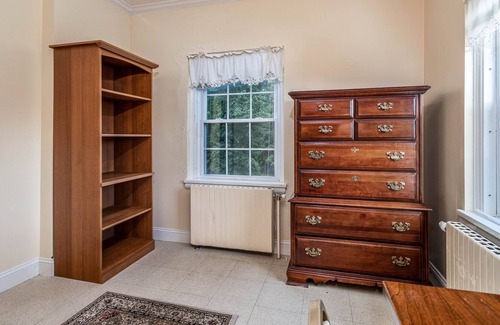 Lancaster House | Private Room in Grand Estate w/ Separate Entrance