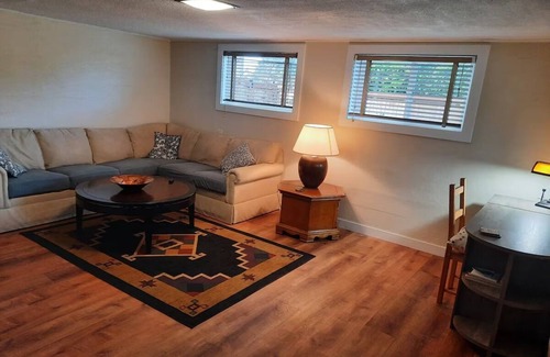 Highline House | Private & Spacious Daylight Basement Apartment with Kitchen
