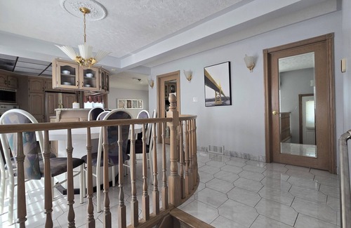 Highland House | Private Spacious Home - Central Location