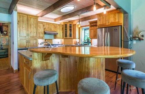 Slocan Park House | Private, Spacious Slocan Valley Home