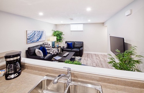 Edmonton Apartment | Private Suite | KING Bed | Professional Cleaning | Newly Renovated!