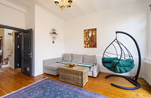 Tophane Apartment | ★Private Terrace ★5 mins to GALATA TOWER ★Stunning Views