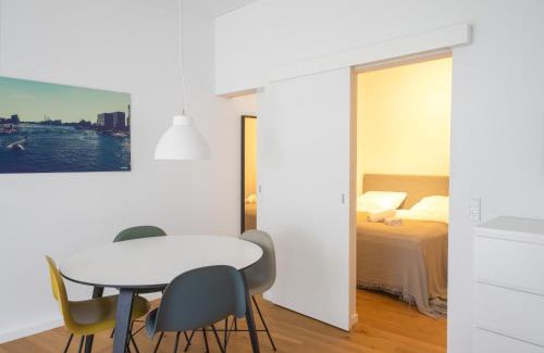 Øgadekvarteret Apartment | Private Townhouse with a terrace - 156