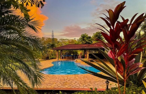 Colon Villa | Private Tropical Paradise on Lake Gatun. Panama Canal